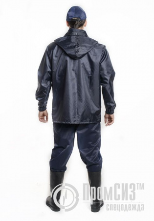 Вітровка Турист